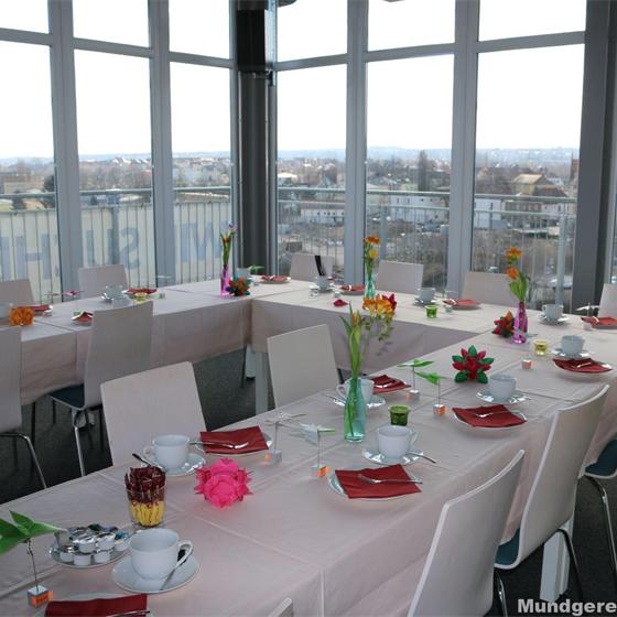 Dekoration vom Partyservice Mundgerecht Dresden – Bild 1